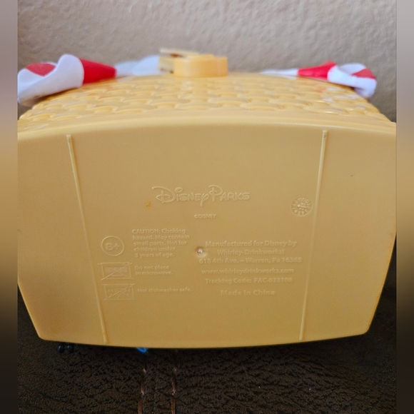 NEW Disney Mickey Mouse Picnic Basket - Picture 7 of 7